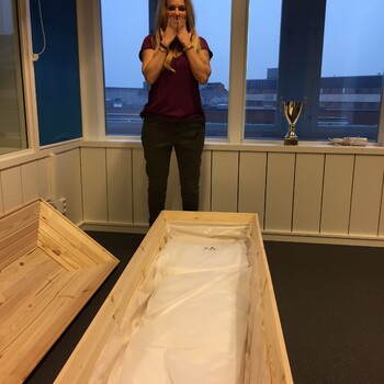 RIX MorronZoo - Laila blir levande begraven!